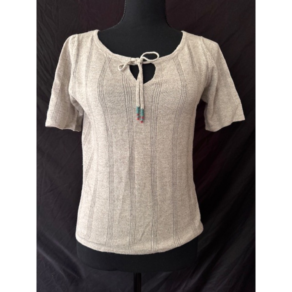 Sydney Easton Linen Cotton Knit Short Sleeve Top Beige Keyhole Beaded Tie Small
